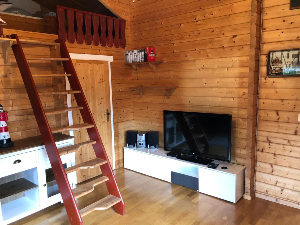 Ferienhaus Moewenherz Pruchten Esterno foto