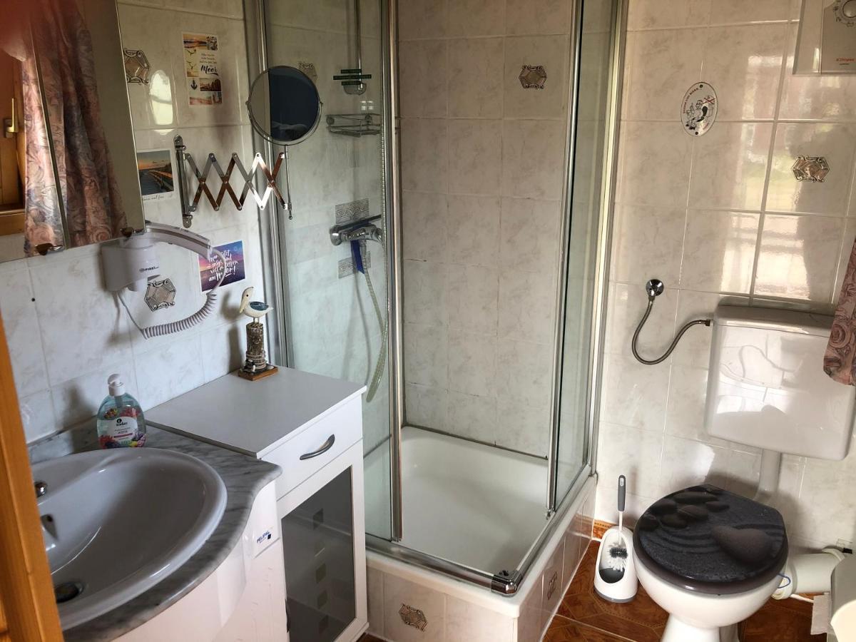 Ferienhaus Moewenherz Pruchten Esterno foto
